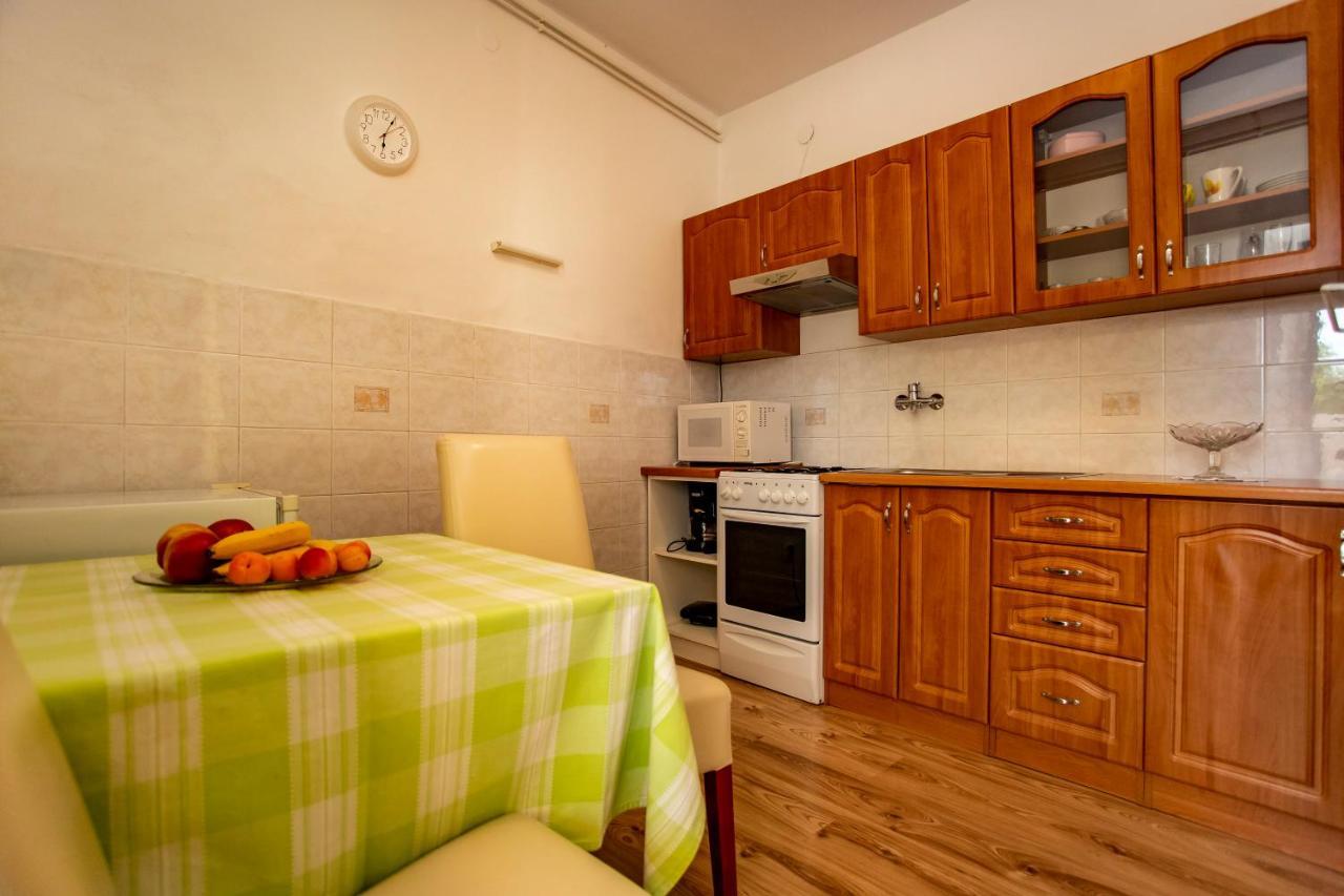 Apartmani Jurman Matohanci Ngoại thất bức ảnh